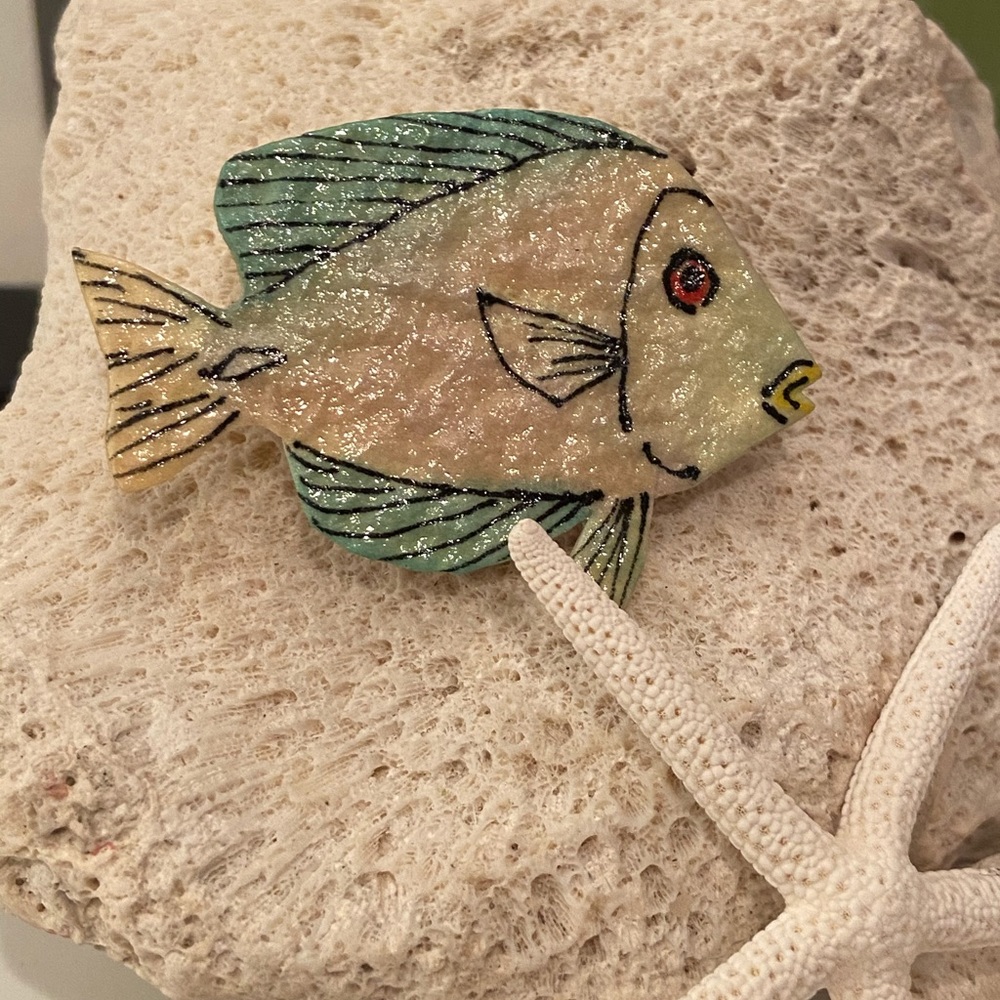 Fish Pin - Picture 3 of 4